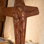 croix catholique murale bois