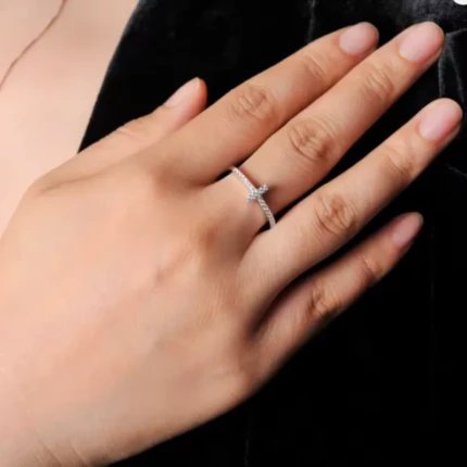 bague croix chrétienne femme