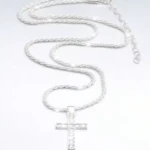 collier croix chrétienne femme argent