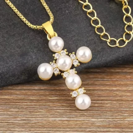 croix catholique or perle