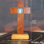 les dimensions de la croix saint benoit bois